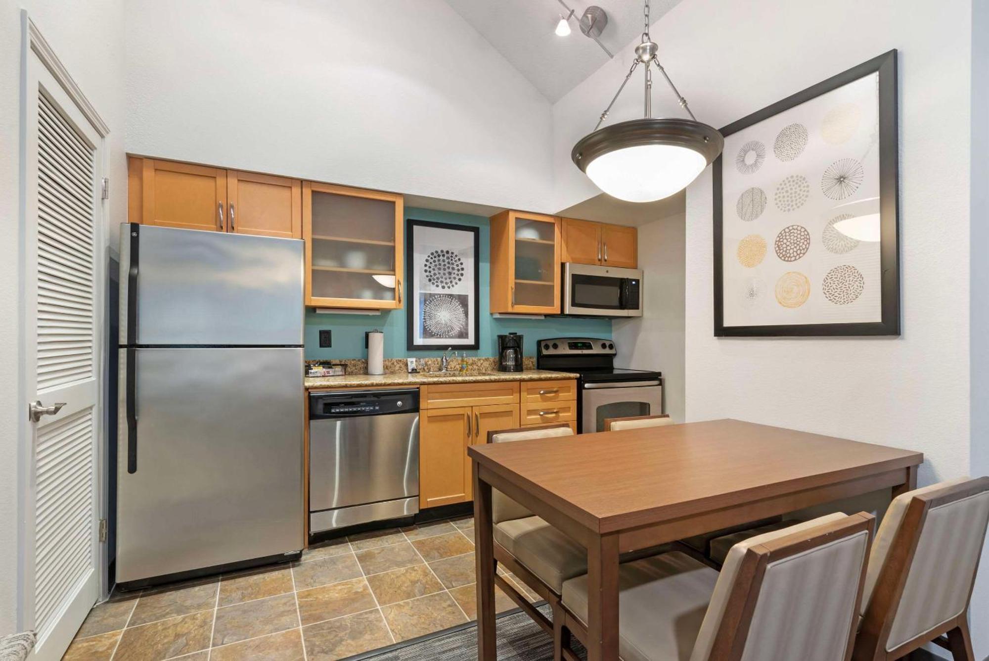 Mainstay Suites St Louis - Galleria Richmond Heights Екстериор снимка