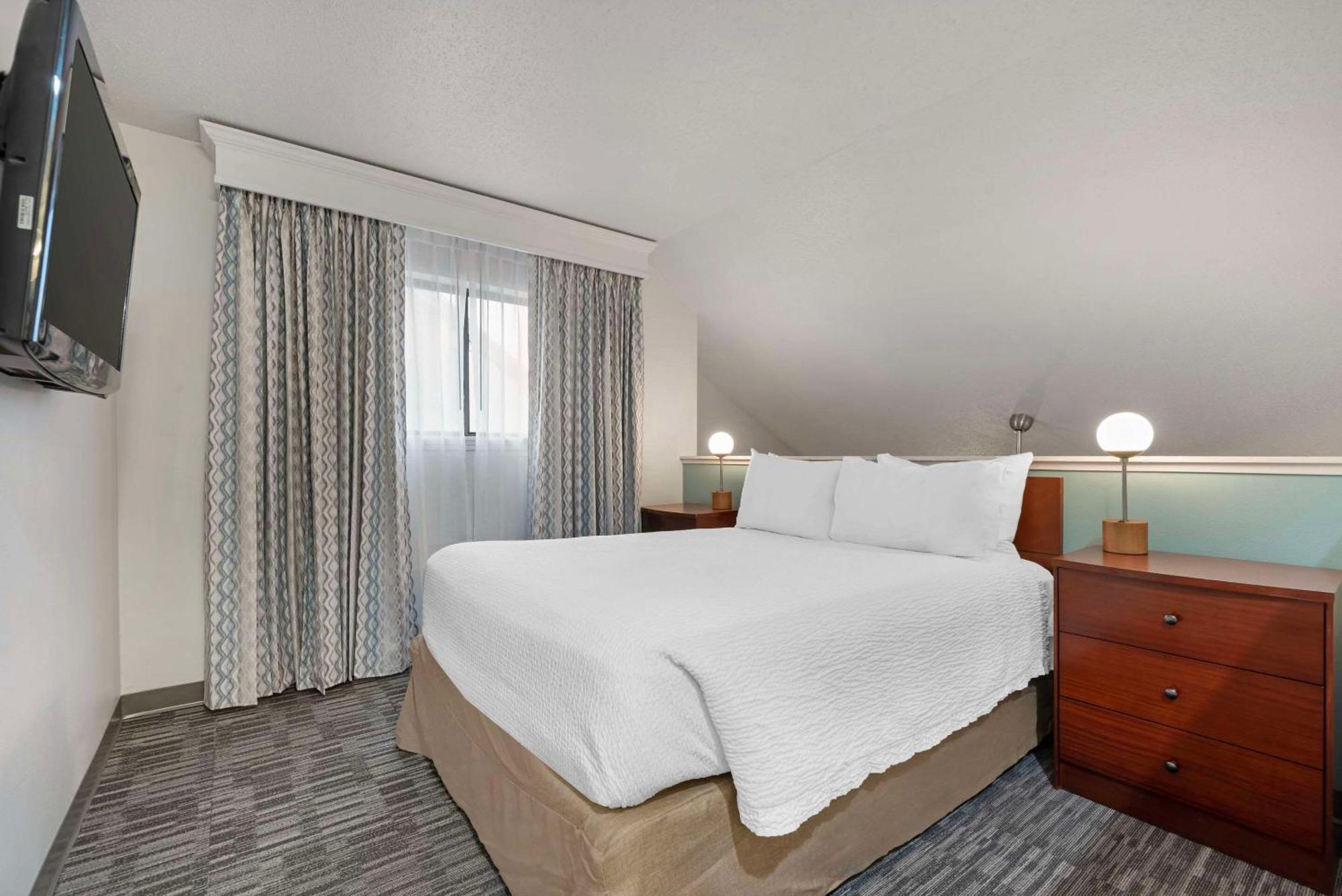 Mainstay Suites St Louis - Galleria Richmond Heights Екстериор снимка