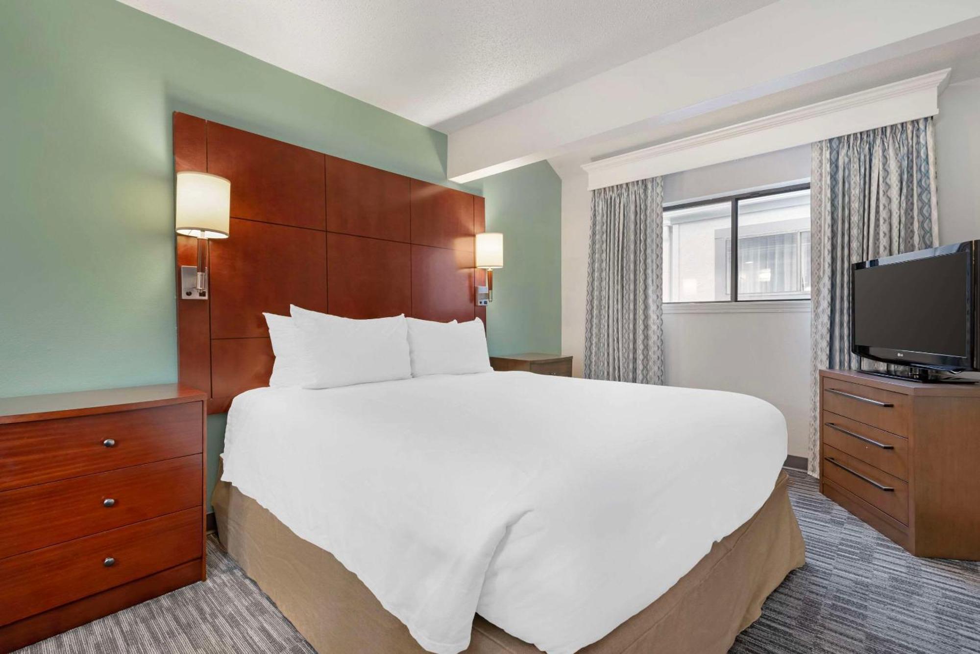 Mainstay Suites St Louis - Galleria Richmond Heights Екстериор снимка