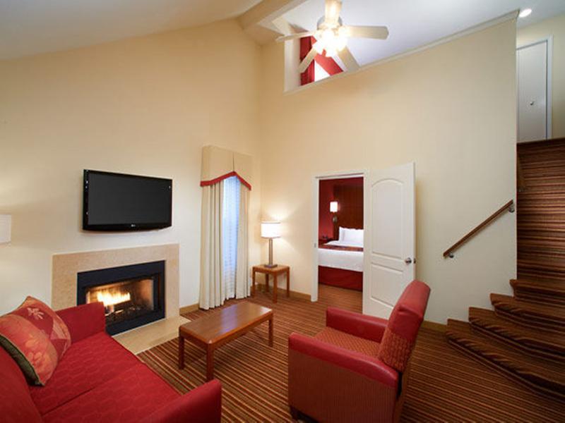 Mainstay Suites St Louis - Galleria Richmond Heights Екстериор снимка